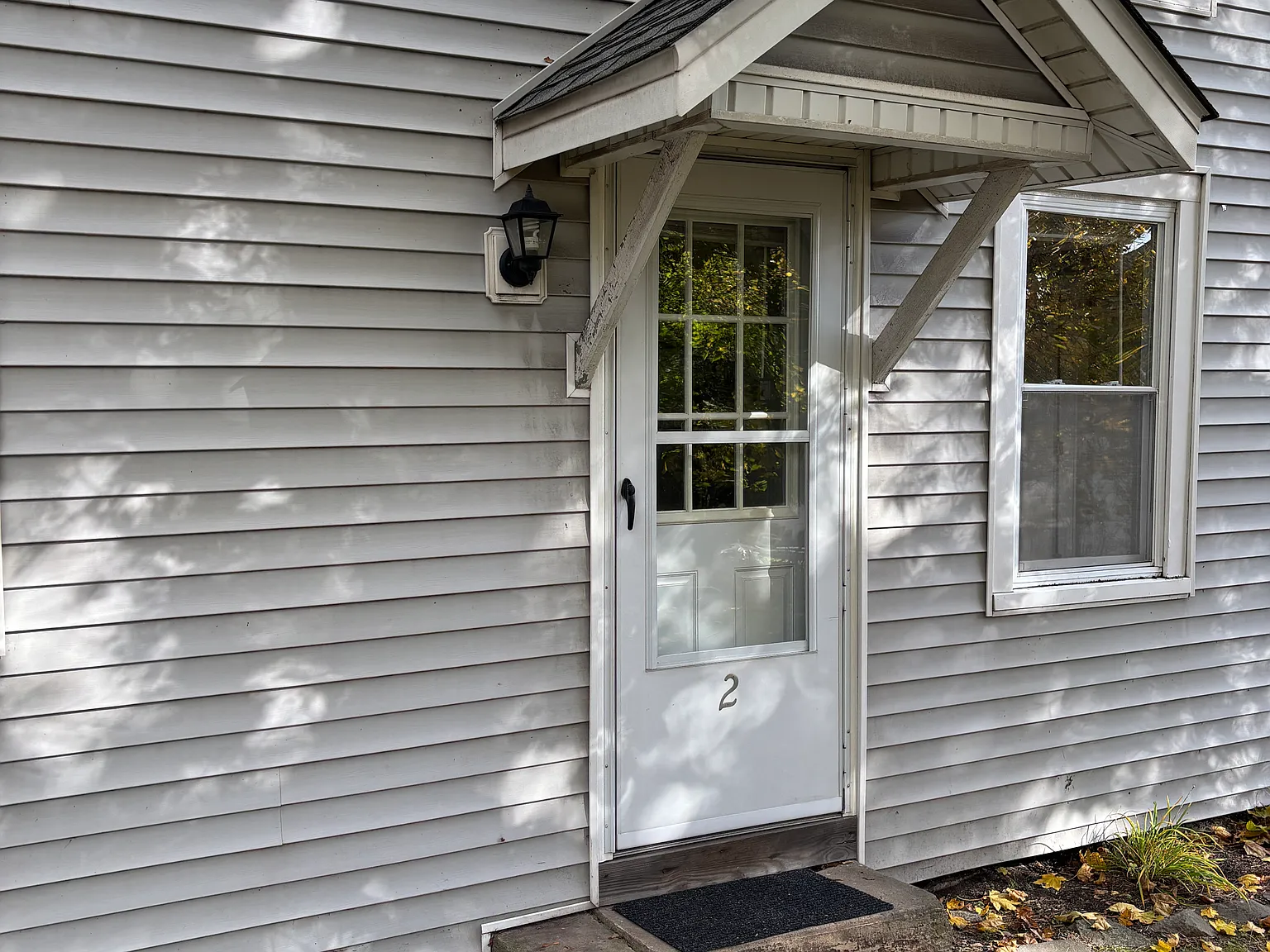 Studio, 550 sqft, $1,050 — Photo 1