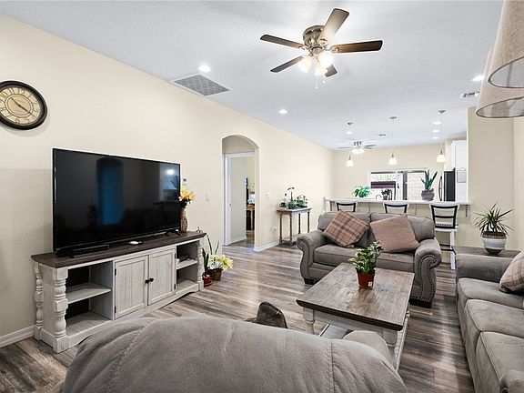 3rd image of 2407 Shadow Canyon Drive