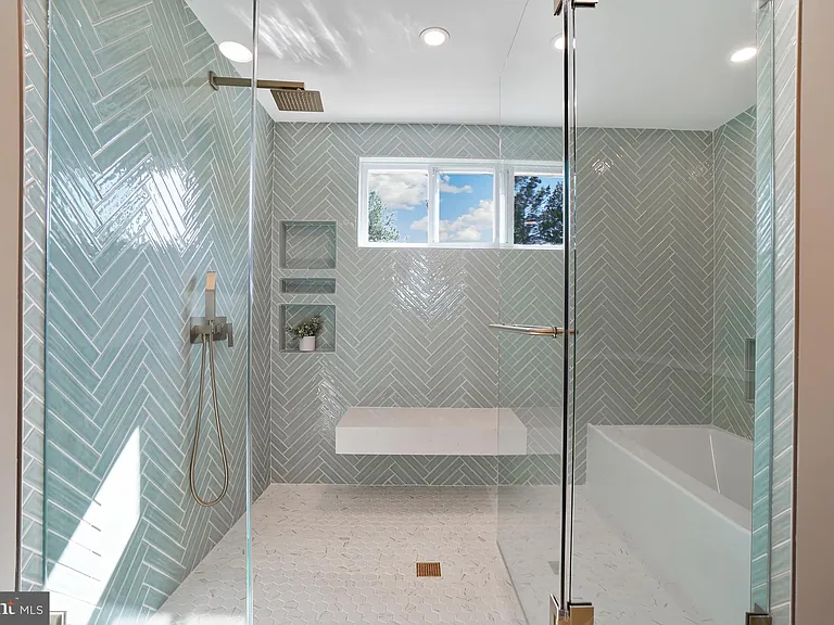 12301 Espalier Pl — Photo 32