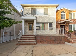 45-15 20th Rd, Astoria, NY 11105