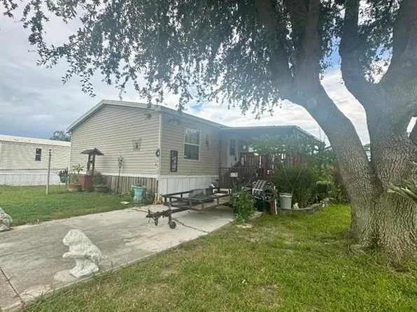 15521 Mapletree Dr, Punta Gorda, FL 33955