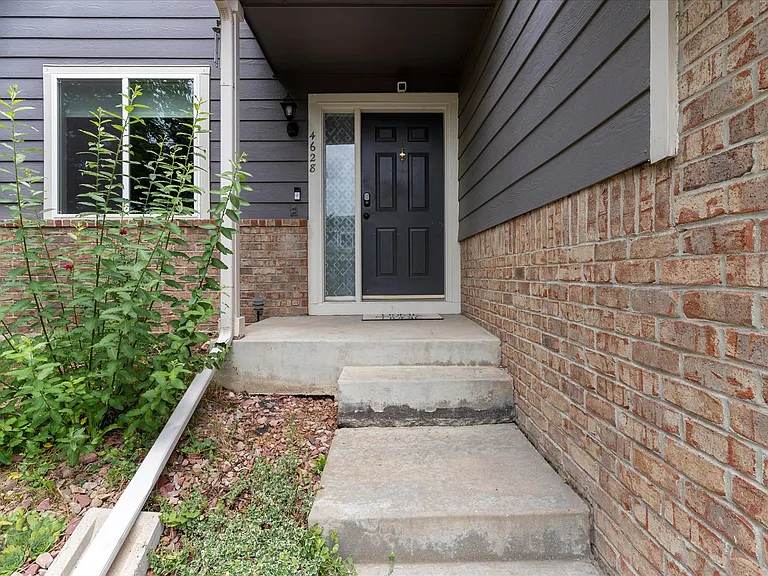 4628 S Flanders Way — Photo 6