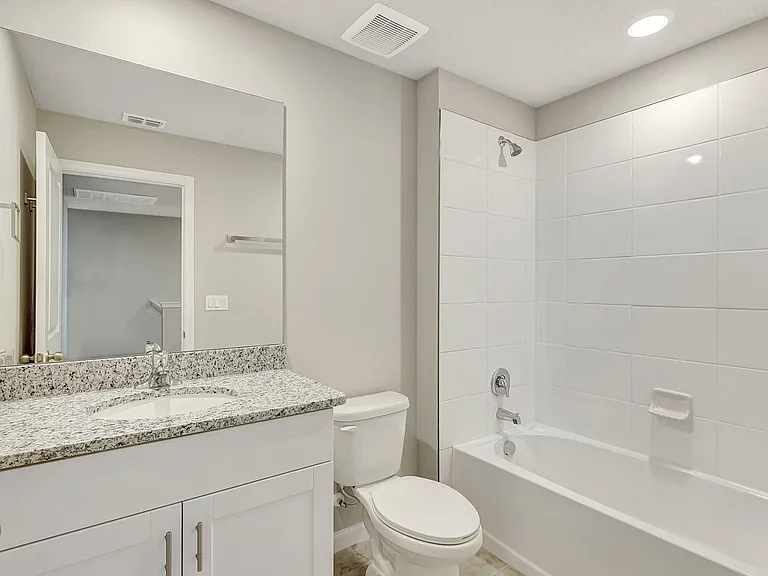5694 SE Edgewater Cir — Photo 29