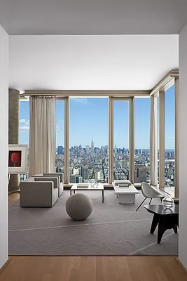 Sold by Corcoran | media 24