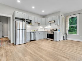 187 Neponset Ave, Dorchester, MA