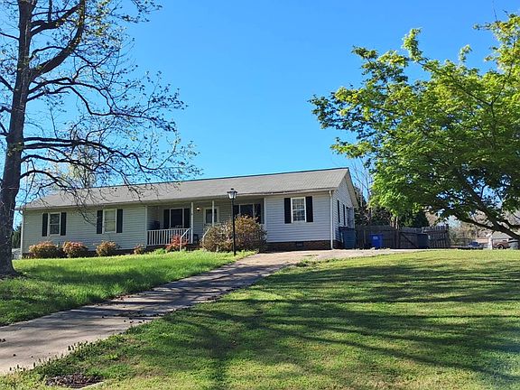 2nd image of 130 Proctor Dr