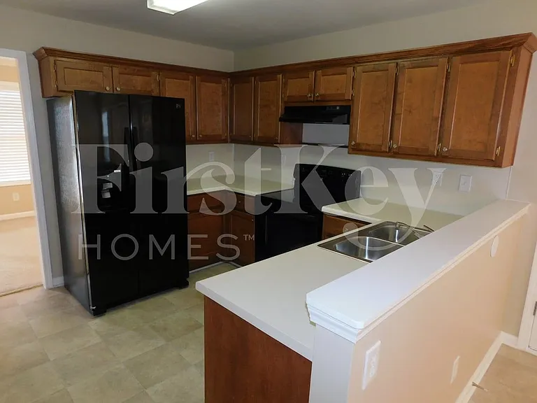 1687 Fort Connors Way — Photo 3