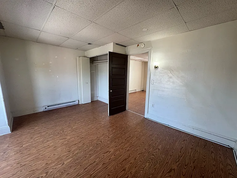 802 Wayne Ave #2 — Photo 19