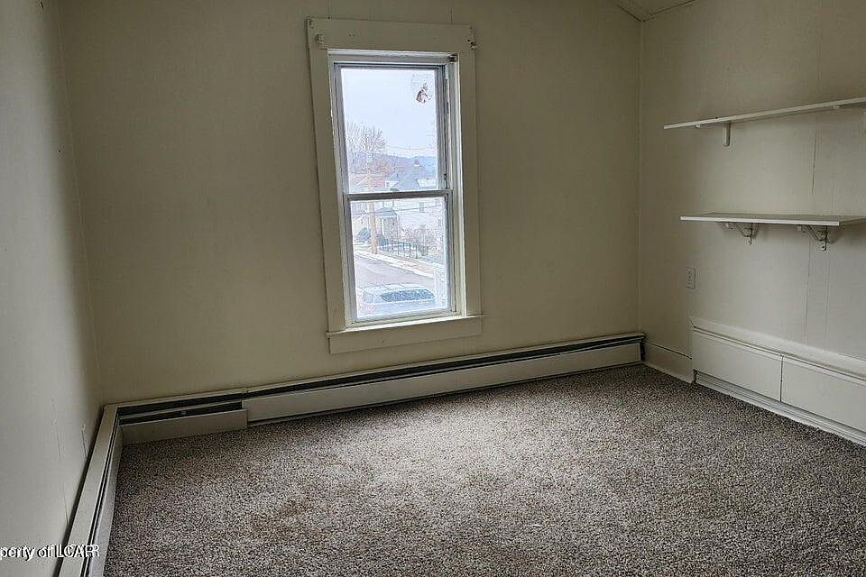 1st image of 143 Fort St