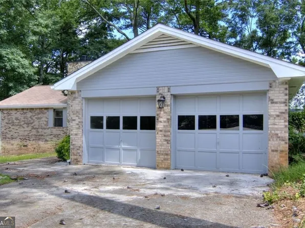 2210 Village Dr, Covington, GA 30016
