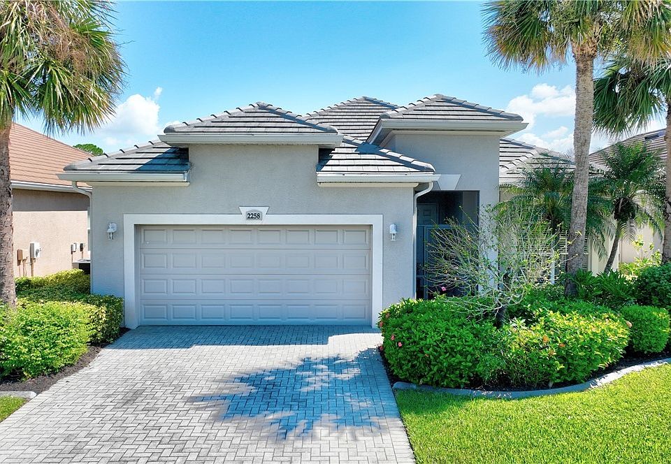 1st image of 2258 Bainmar Dr
