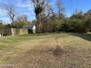 64 Kerr St, Jacksonville, NC 28540