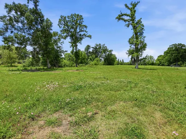 223 Chisholm Trl, Thibodaux, LA 70301