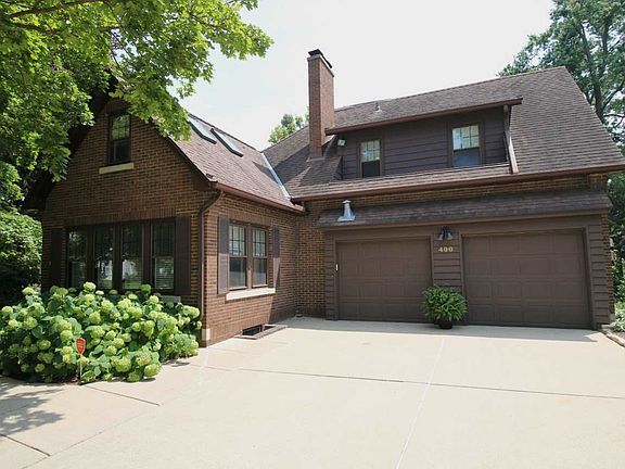 3rd image of 400 W Crestwood Dr