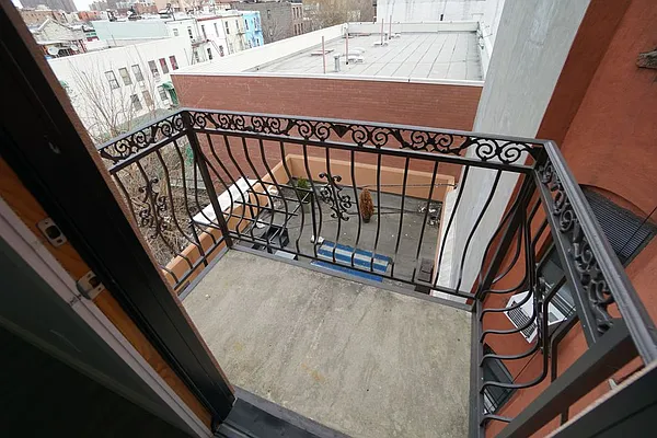 Rented by Haven Group Real Estate, LLC | media 17