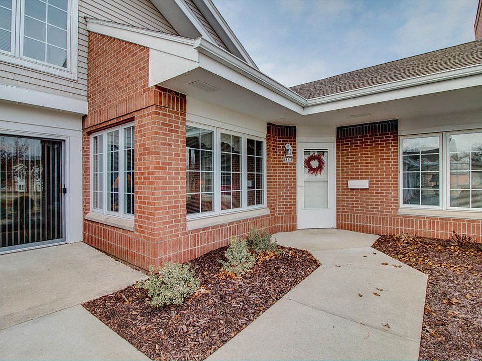 1st image of 8863 Woodbridge Dr #8863