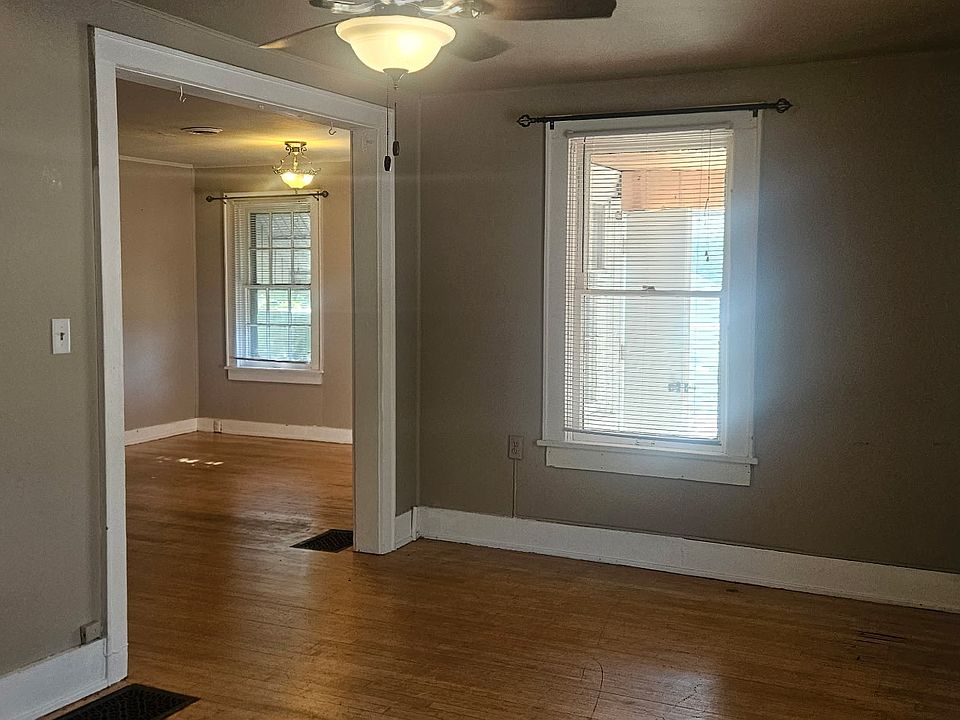 Living room and dining room view