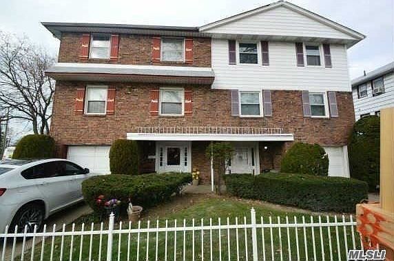 2nd image of 22109 59th Ave
