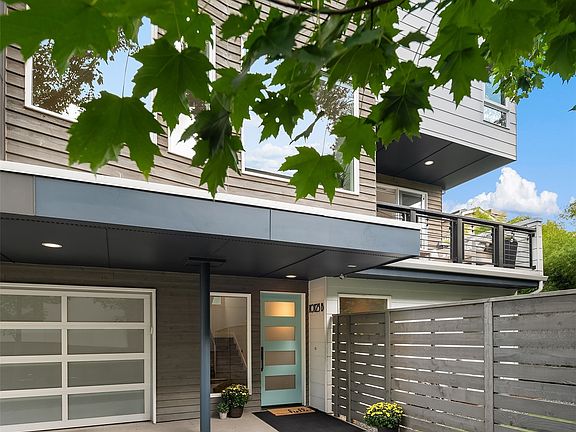 2nd image of 10123 NE 63rd Street #B
