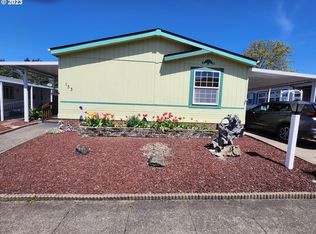 133 W Riverridge Ave, Roseburg, OR