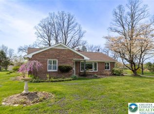 894 Hausman Rd S, Allentown, PA 18104