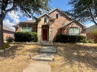 630 Mary Wilson Dr, Lancaster, TX 75146