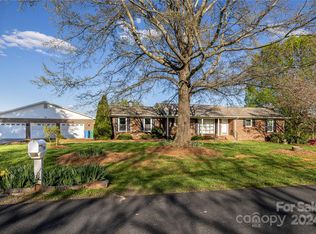 705 Anderson Rd, Albemarle, NC 28001