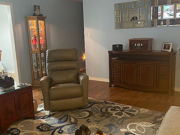 4th image of 6505 Cedar Bend Ct #A