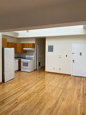 Rented by Farran & Associates | media 4