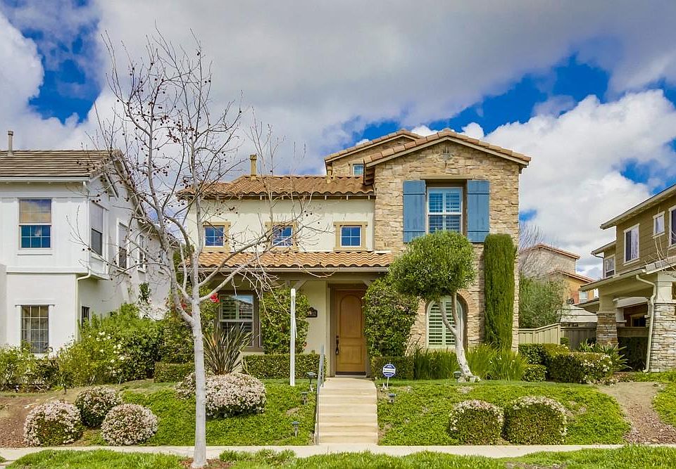 1st image of 8332 Kern Cres
