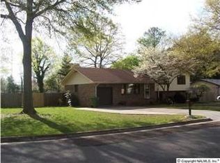 11318 Maplecrest Dr SE, Huntsville, AL 35803