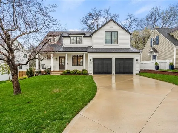 2808 W 74th St, Prairie Village, KS 66208