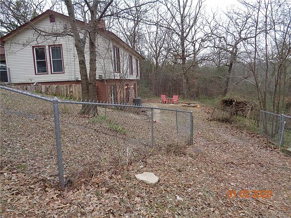 3rd image of 310 N Story Dr