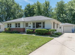 3700 Lindlavista Way, Des Moines, IA 50310