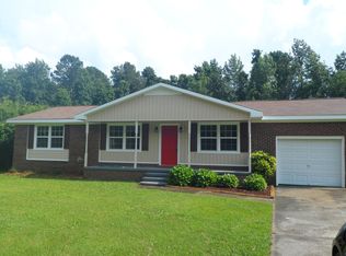 305 Maplehurst Rd, Jacksonville, NC 28540