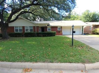 4820 Waldron Ave, Fort Worth, TX 76133