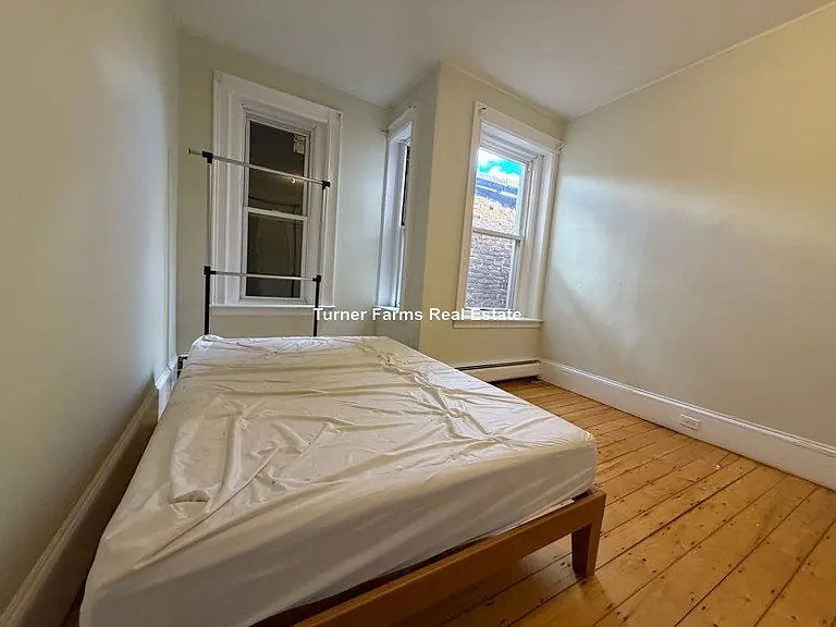 108 Central St #3F — Photo 11