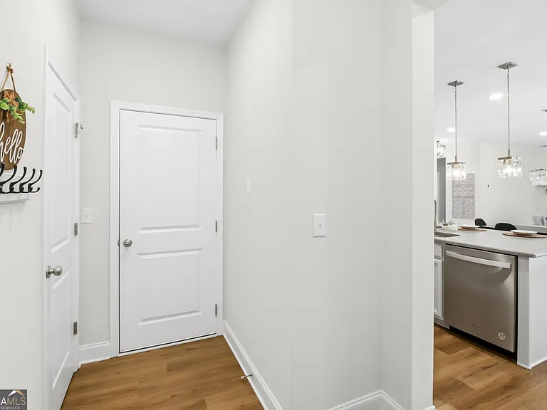 3479 Jasmine Way SW — Photo 8