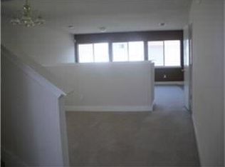 1018 Grassy View Dr, Houston, TX 77073
