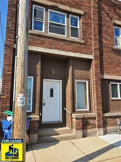 10 E 12th St — Photo 14
