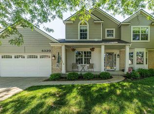 5320 Riverwalk Trl, Commerce Township, MI 48382
