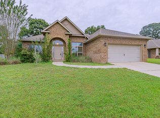 3555 Autumn Woods Dr, Crestview, FL 32539