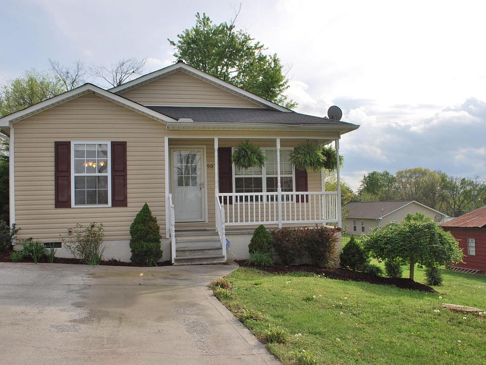 1st image of 907 Bungalow St