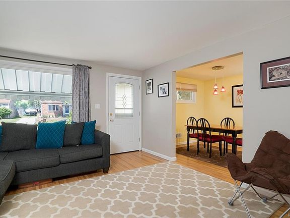 3rd image of 53 Dania Dr
