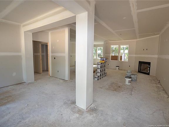 5th image of 3173 Carolina Way