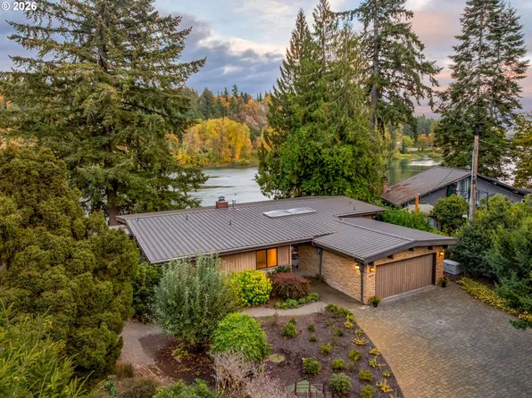 230 SW Forest Cove Rd, West Linn, OR 97068