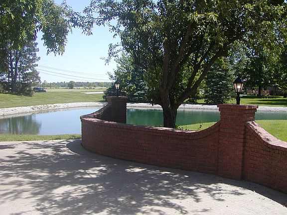 2nd image of 2752 Country Mdws