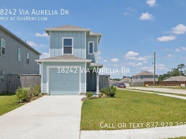 18242 Via Aurelia Dr