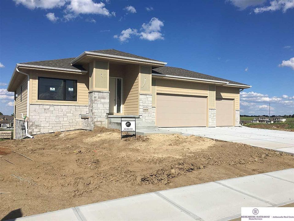 1st image of 4403 S 219th St