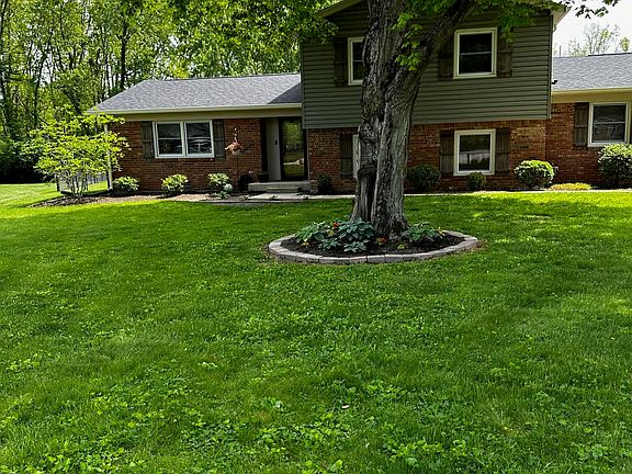 2nd image of 634 Medallion Dr